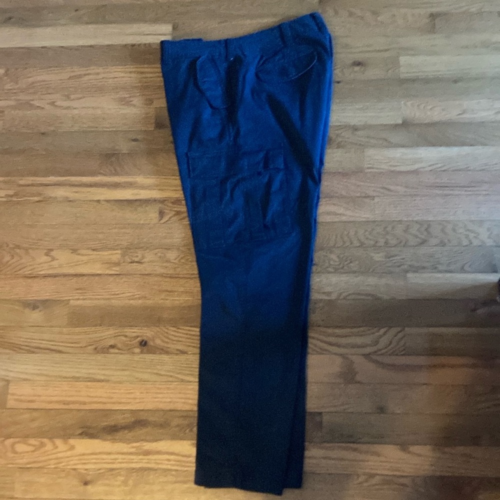 MEN’S BANANA REPUBLIC BLACK CARGO PANTS SIZE 34X32